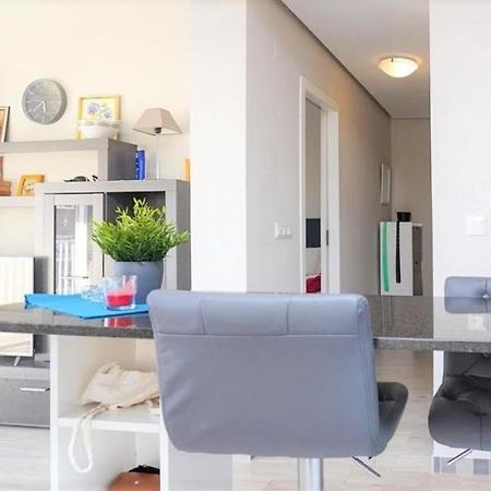 Three Bedroom Top Apartment By The Beach ซานตาโปลา ภายนอก รูปภาพ